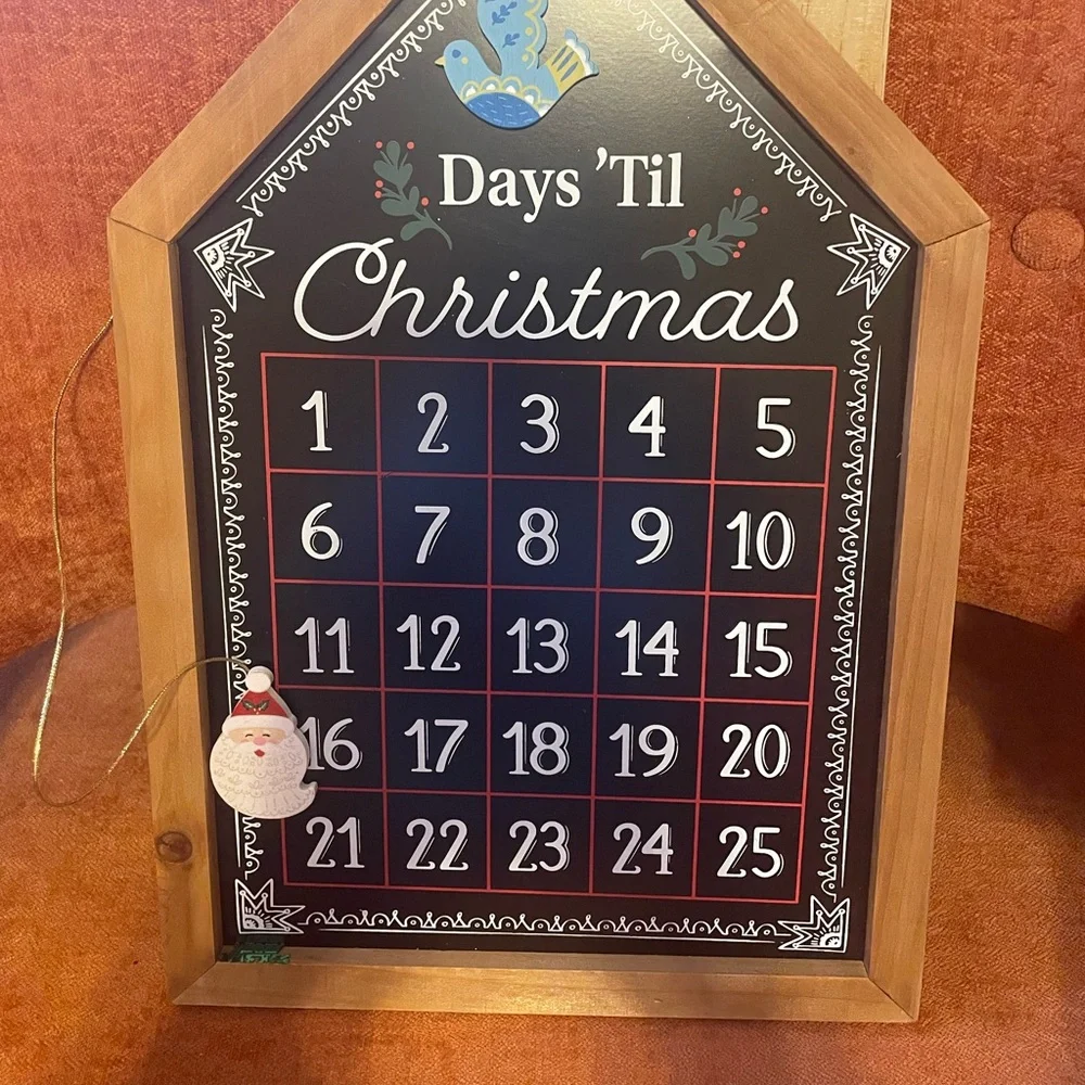 Magnetic Advent Calendar - Picture 1 of 2
